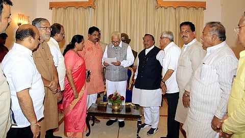 ರಾಜ್ಯಪಾಲರ ಭೇಟಿ ಮಾಡಿದ ಬಿಜೆಪಿ ನಿಯೋಗ