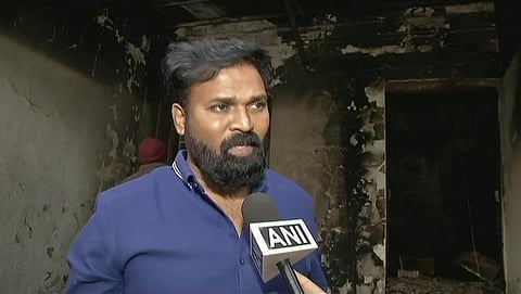 ಶ್ರೀರಾಮುಲು ನಿವಾಸದಲ್ಲಿ ಬೆಂಕಿ (ಎಎನ್ಐ ಚಿತ್ರ)