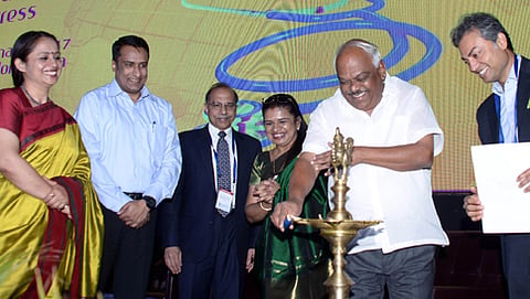 ಎರಡನೇ ಅಂತಾರಾಷ್ಟ್ರೀಯ ಆರೋಗ್ಯ ಪ್ರವಾಸೋದ್ಯಮ ಕಾಂಗ್ರೆಸ್ ಕಾರ್ಯಕ್ರಮವನ್ನು ಉದ್ಘಾಟಿಸಿದ ರಮೇಶ್ ಕುಮಾರ್