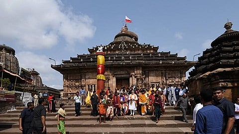 ಲಿಂಗರಾಜ ದೇವಾಲಯಕ್ಕೆ ಪ್ರಧಾನಿ ನರೇಂದ್ರ ಮೋದಿ ಭೇಟಿ