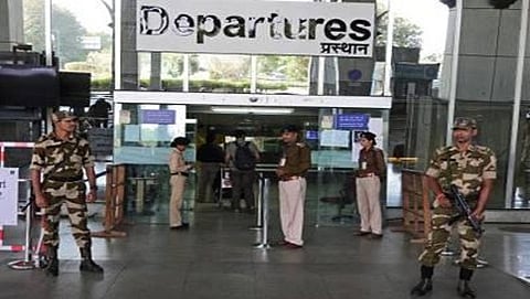 ಡಿಪಾರ್ಚರ್ ಕಾರ್ಡ್ಸ್