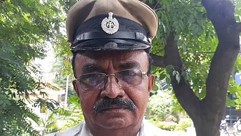 ಹಲಸೂರು ಟ್ರಾಫಿಕ್ ಪೊಲೀಸ್ ಎಸ್.ಹೆಚ್. ನಿಜಲಿಂಗಪ್ಪ