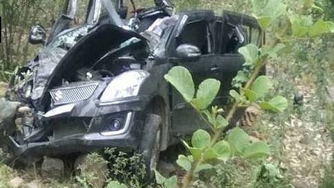 ಅಪಘಾತಕ್ಕೀಡಾದ ಜೀಪು