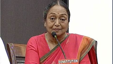 ಸುದ್ದಿಗೋಷ್ಠಿಯಲ್ಲಿ ಮೀರಾಕುಮಾರ್