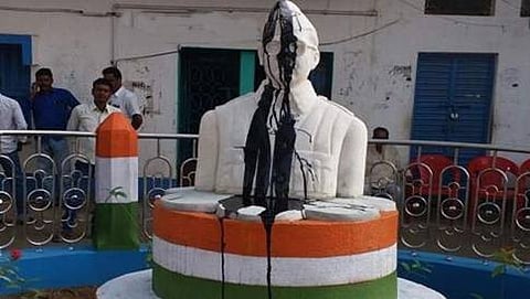 ನೇತಾಜಿ ಸುಭಾಷ್ ಚಂದ್ರ ಬೋಸ್ ಪ್ರತಿಮೆ ಧ್ವಂಸ