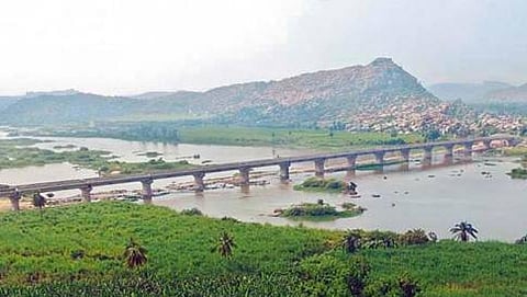 ಉದ್ಘಾಟನೆಗೊಳ್ಳಲಿರುವ ಸೇತುವೆಯ ಒಂದು ನೋಟ