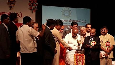 ಕಾರ್ಯಕ್ರಮ ಉದ್ಘಾಟಿಸಿದ ದೇವೇಗೌಡ ಮತ್ತು ಡಿ.ಕೆ ಶಿವಕುಮಾರ್