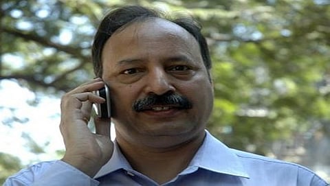 ಮುಂಬೈ ದಾಳಿ ವೇಳೆಹುತಾತ್ಮರಾಗಿದ್ದ ಮುಂಬೈ ಮಾಜಿ ಭಯೋತ್ಪಾದನಾ ನಿಯಂತ್ರಣ ದಳದ ಮುಖ್ಯಸ್ಥ ಹೇಮಂತ್ ಕಾರ್ಕರೆ  ಚಿತ್ರ