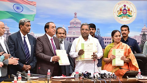 ರಾಜ್ಯ ಸರ್ಕಾರಕ್ಕೆ 6ನೇ ವೇತನ ಆಯೋಗದ ವರದಿ ಸಲ್ಲಿಕೆ