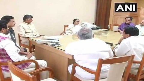 ಚಂದ್ರಬಾಬು ನಾಯ್ಡು, ಮಮತಾ ಬ್ಯಾನರ್ಜಿ