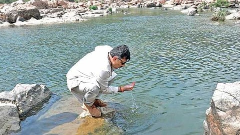 ಸಾಂದರ್ಭಿಕ ಚಿತ್ರ