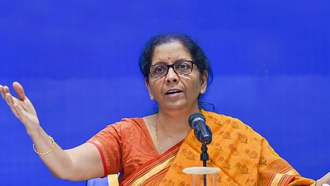ರಕ್ಷಣಾ ಸಚಿವೆ ನಿರ್ಮಲಾ ಸೀತಾರಾಮನ್