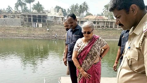 ಮೇಲುಕೋಟೆಯಲ್ಲಿ ಸುಧಾಮೂರ್ತಿ