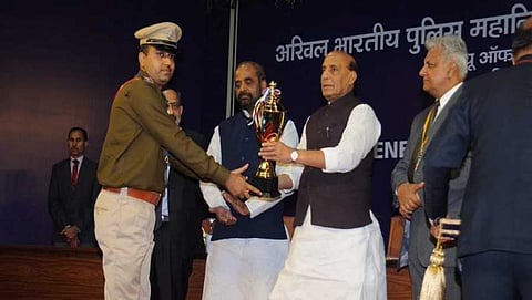 ರಾಜನಾಥ್ ಸಿಂಗ್ ಅವರಿಂದ ಪೊಲೀಸರಿಗೆ ಸನ್ಮಾನ ಸಮಾರಂಭ