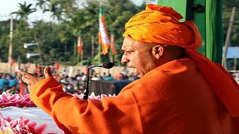 ಅಗರ್ತಲಾದಲ್ಲಿ ಉತ್ತರ ಪ್ರದೇಶ ಮುಖ್ಯಮಂತ್ರಿ ಯೋಗಿ ಆದಿತ್ಯನಾಥ್ ಬಿಜೆಪಿ ಪರ ಪ್ರಚಾರ ನಡೆಸುತ್ತಿರುವ ಚಿತ್ರ