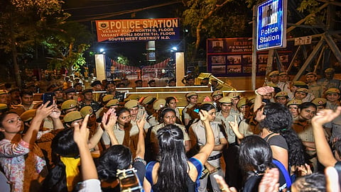 ವಿದ್ಯಾರ್ಥಿಗಳ ಪ್ರತಿಭಟನೆ