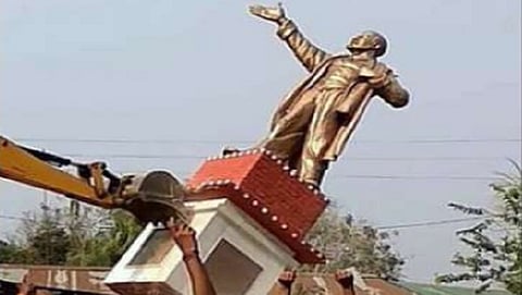 ಲೆನಿನ್ ಪ್ರತಿಮೆ