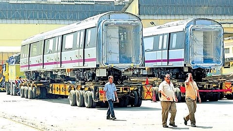 ಹೆಚ್ಚುವರಿ  ಮೂರು ಬೋಗಿಗಳ ಚಿತ್ರ