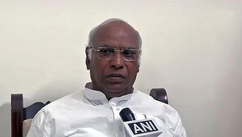 ಕಾಂಗ್ರೆಸ್ ಹಿರಿಯ ನಾಯಕ ಮಲ್ಲಿಕಾರ್ಜುನ ಖರ್ಗೆ