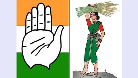 ನಿನ್ನೆ ನಗರದ ಹೊಟೇಲೊಂದರಲ್ಲಿ ನಡೆದ ಕಾಂಗ್ರೆಸ್ ಶಾಸಕಾಂಗ ಸಭೆಯ ಮುನ್ನ ಭದ್ರತಾ ಸಿಬ್ಬಂದಿಯಿಂದ ಪರಿಶೀಲನೆ