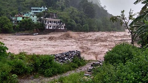 ಮಳೆಗೆ ಕೊಚ್ಚಿಹೋದ ಸೇತುವೆ
