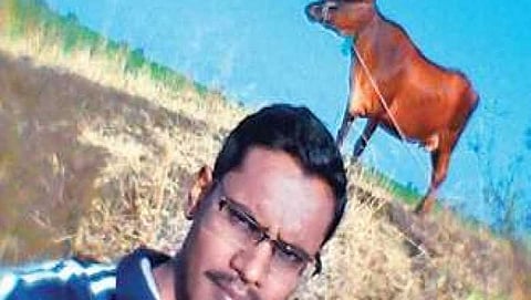 ತಮ್ಮ ಹಸುವಿನೊಂದಿಗೆ  ರಾಹುಲ್