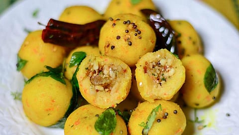 ರವೆ ಬಾಲ್