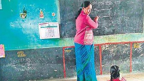 ಹೋರಾಟದ ಬಳಿಕ ಶಾಲೆ ತೆರೆದ ಸರ್ಕಾರ: ಓರ್ವ ಬಾಲಕಿಗಾಗಿ ಮತ್ತೆ ಆರಂಭವಾಯ್ತು ಸರ್ಕಾರಿ ಶಾಲೆ