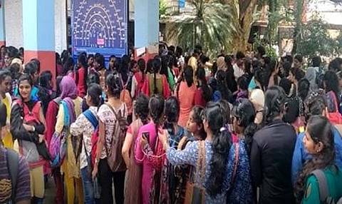 ವಿದ್ಯಾರ್ಥಿಗಳು