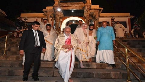 ಪ್ರಧಾನಿ ಮೋದಿ ಜೊತೆಯಲ್ಲಿ ದೇವಾಲಯ ಪ್ರವೇಶಿಸಲು ಬಿಡಲಿಲ್ಲ: ಶಶಿ ತರೂರ್