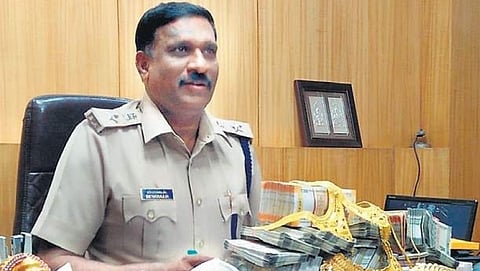 ಕುಖ್ಯಾತ ಶ್ರೀಗಂಧ ಮರಗಳ್ಳರ ಸೆರೆಗೆ ಸಿನಿಮೀಯ ರೀತಿ ಬೇಟೆ ನಡೆಸಿದ 200 ಪೊಲೀಸರ ಪಡೆ!