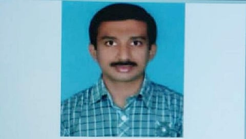 ಶಿವಮೊಗ್ಗ: ಎಸ್‍ಬಿಐ ಮ್ಯಾನೇಜರ್ ನೇಣಿಗೆ ಶರಣು