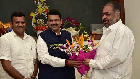 ಫಡ್ನವಿಸ್ ಭೇಟಿ ಮಾಡಿದ ವಿನಯ್ ಕೋರೆ