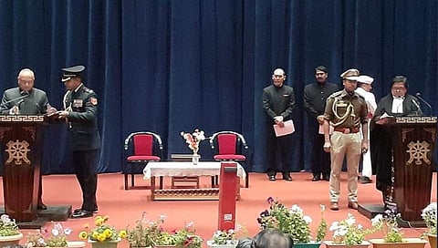 ಲಡಾಕ್ ಕೇಂದ್ರಾಡಳಿತ ಪ್ರದೇಶದ ಮೊದಲ ಗವರ್ನರ್ ಆಗಿ ಗುರುವಾರ ರಾಧಾ ಕೃಷ್ಣ ಮಾಥೂರ್ ಪ್ರಮಾಣವಚನ ಸ್ವೀಕರಿಸಿದರು. 