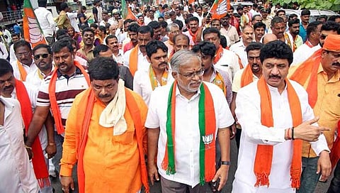 ಗೋಪಾಲಯ್ಯ ನಾಪಪತ್ರಸಲ್ಲಿಕೆ