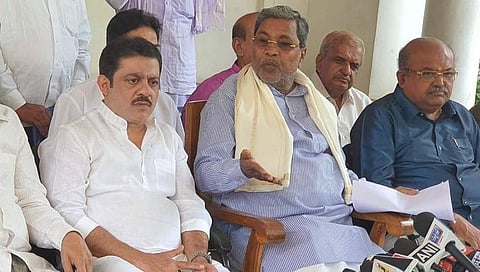 ಮಂಗಳೂರು ಗಲಭೆಗೆ ಸಿಎಂ ಮತ್ತು ಗೃಹ ಸಚಿವರೇ ನೇರ ಕಾರಣ, ನನ್ನ ಹಕ್ಕನ್ನು ಕಸಿಯಲಾಗಿದೆ:ಸಿದ್ದರಾಮಯ್ಯ ಆರೋಪ 