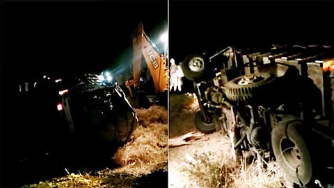 ಬೆಳಗಾವಿ: ದ್ರಾಕ್ಷಿ ಸಾಗಿಸುತ್ತಿದ್ದ ಲಾರಿ ಪಲ್ಟಿ, ಸ್ಥಳದಲ್ಲೇ ಮೂವರು ಸಾವು