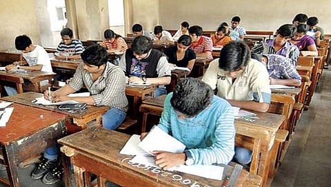 ಸಾಂದರ್ಭಿಕ ಚಿತ್ರಗಳು