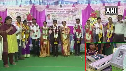 ಸಾಮೂಹಿಕ ವಿವಾಹ ಕಾರ್ಯಕ್ರಮದಲ್ಲಿ ವಿವಿಪ್ಯಾಟ್, ಮತಯಂತ್ರಗಳ ಪ್ರಾತ್ಯಕ್ಷಿಕೆ