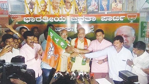 ಬಿಜೆಪಿಗೆ ಸೇರ್ಪಡೆಯಾದ ಎ ಮಂಜು