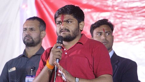 ಕಾಂಗ್ರೆಸ್ ನೀಡಿದ್ದ ಅಧಿಕಾರ ನಿರ್ವಹಿಸುವಲ್ಲಿ ಅಲ್ಪೇಶ್ ವಿಫಲ: ಹಾರ್ದಿಕ್ ಪಟೇಲ್