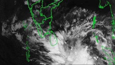 ಭಾರತೀಯ ಹವಾಮಾನ ಇಲಾಖೆ ವೆಬ್ ಸೈಟ್ ನಲ್ಲಿ ಫ್ಯಾನಿ ಚಂಡಮಾರುತ ದೃಶ್ಯ
