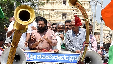 ಮಂಡ್ಯದಲ್ಲಿ ಪ್ರಚಾರ ನಡೆಸಿದ ನಟ ಯಶ್
