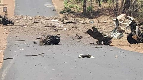 ಐಇಡಿ ಸ್ಫೋಟ ನಡೆದ ಸ್ಥಳ