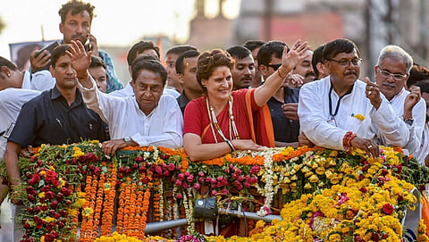 ಮಧ್ಯ ಪ್ರದೇಶ ಮುಖ್ಯಮಂತ್ರಿ ಕಮಲ್ ನಾಥ್ ಮತ್ತು ಪ್ರಿಯಾಂಕಾ ಗಾಂಧಿ ಪ್ರಚಾರದಲ್ಲಿ ತೊಡಗಿರುವುದು