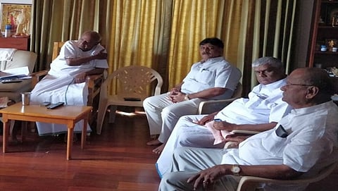 ಎಚ್ ಡಿ ದೇವೇಗೌಡ, ಡಿಕೆಶಿ