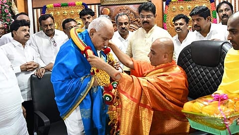 ನಿರ್ಮಲಾನಂದ ಸ್ವಾಮೀಜಿಯವರ ಆಶೀರ್ವಾದ ಪಡೆದ ಸಿಎಂ