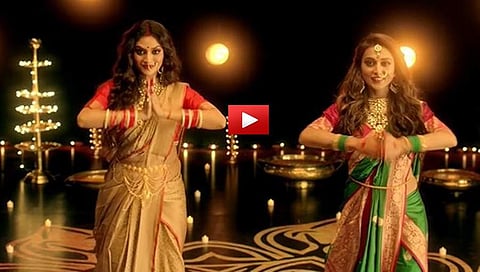 ನುಸ್ರತ್ ಜಹಾನ್-ಮಿಮಿ ಚಕ್ರವರ್ತಿ