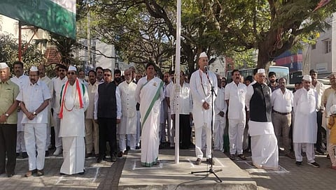 ಕೆಪಿಸಿಸಿ ಕಚೇರಿ ಆವರಣದಲ್ಲಿ ಗಣರಾಜ್ಯೋತ್ಸವ ಆಚರಣೆ