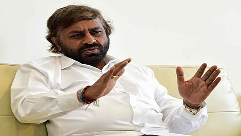 ಈಶ್ವರ  ಖಂಡ್ರೆ